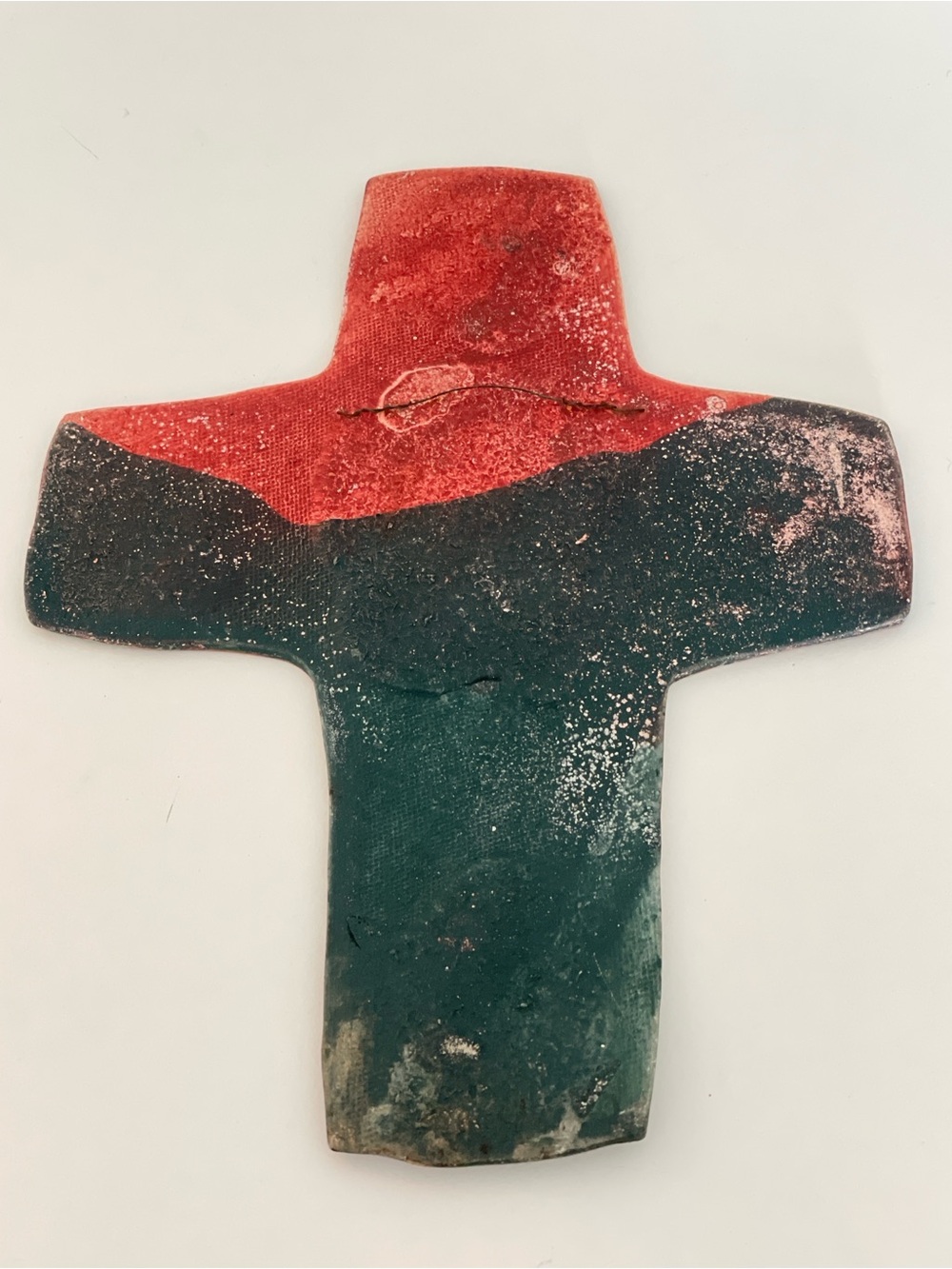 Handmade Studio Pottery Rose Wall Cross Signed MK 11” x 9” - Picture 5 of 8